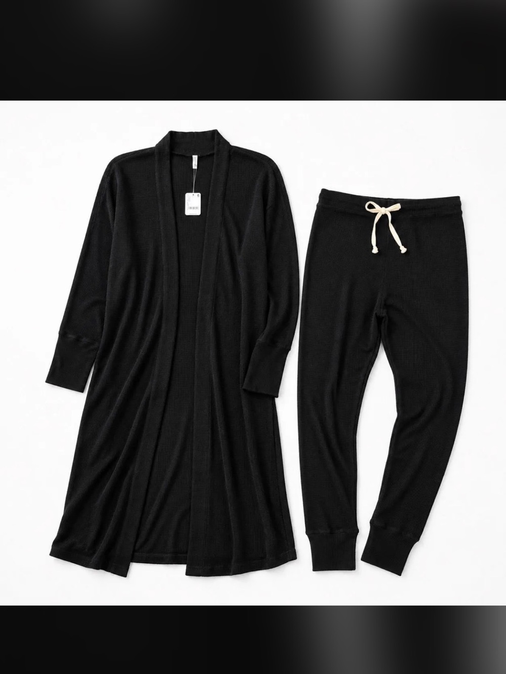 $118 FREE PEOPLE INTIMATELY & Chill Set (XS-S-M) Available TTS FIT Black color